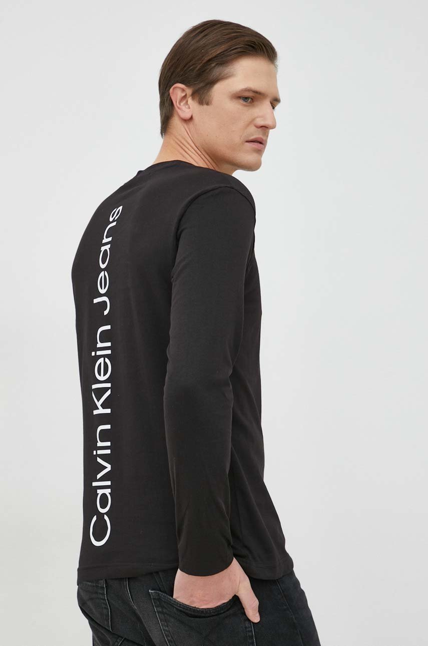 

Памучна блуза с дълги ръкави Calvin Klein Jeans в черно с принт, Черен