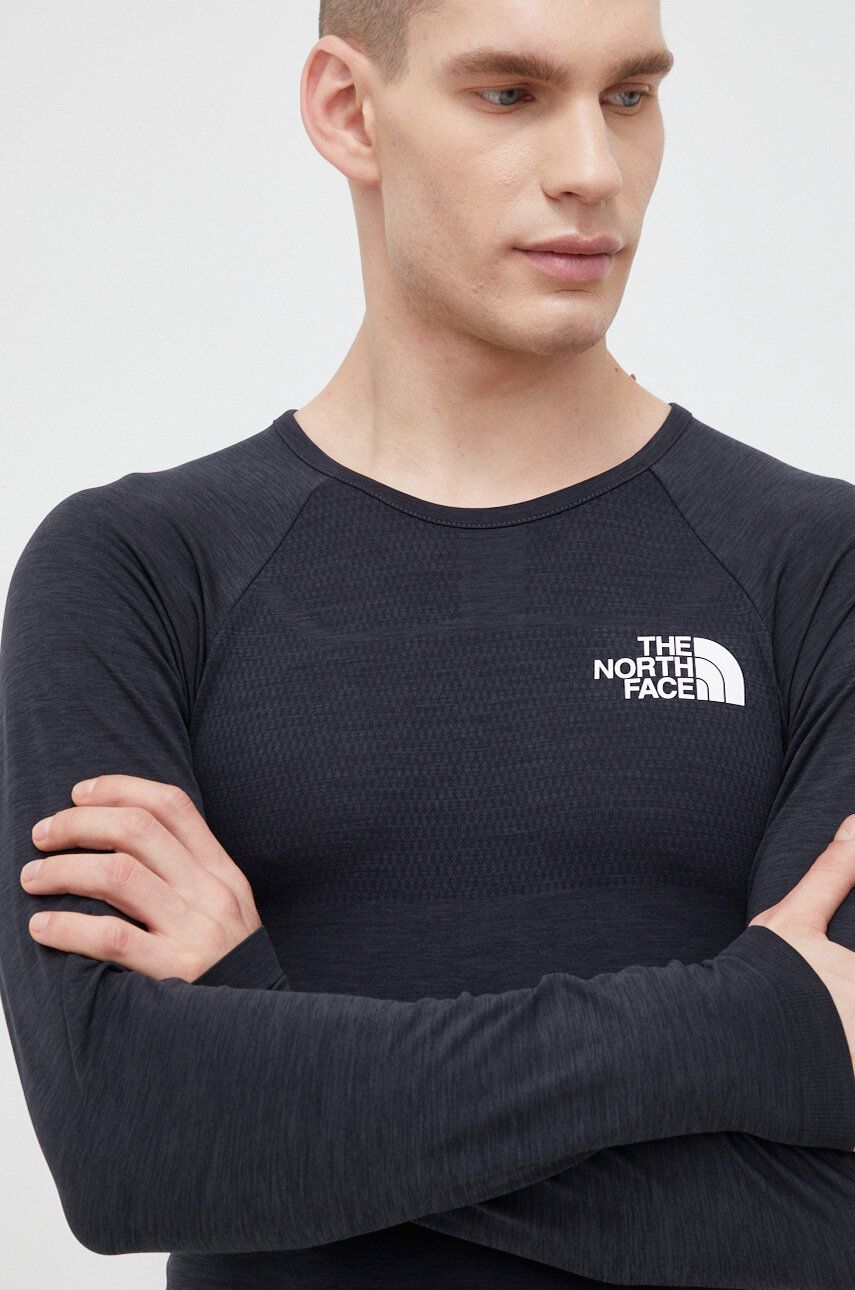 The North Face longsleeve sport Mountain Athletic culoarea negru, cu imprimeu