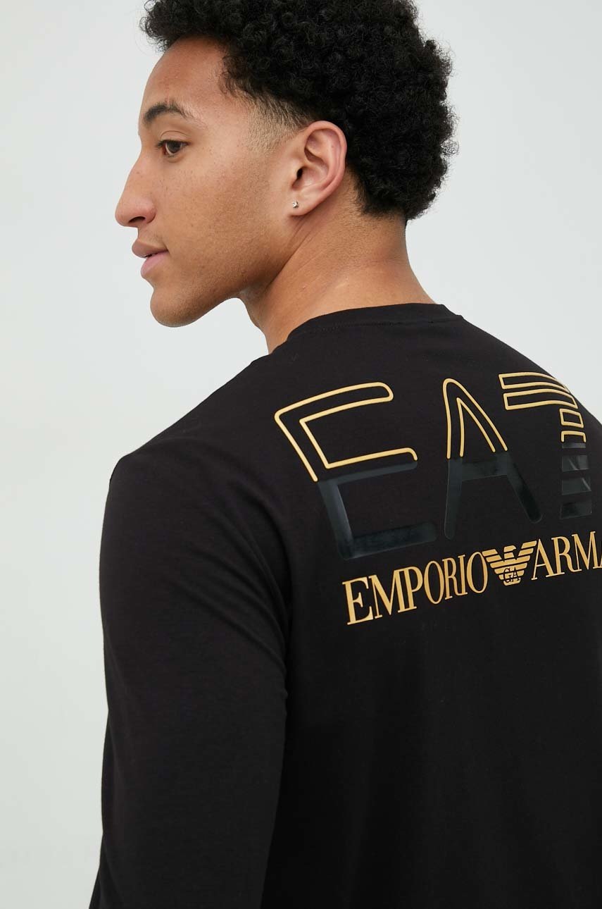 

Лонгслів EA7 Emporio Armani чоловічий колір чорний з принтом