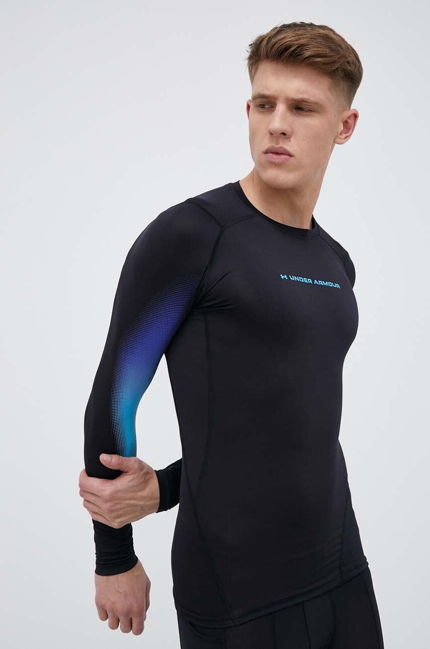 

Лонгслів для тренувань Under Armour HG Armour Novelty колір чорний з принтом