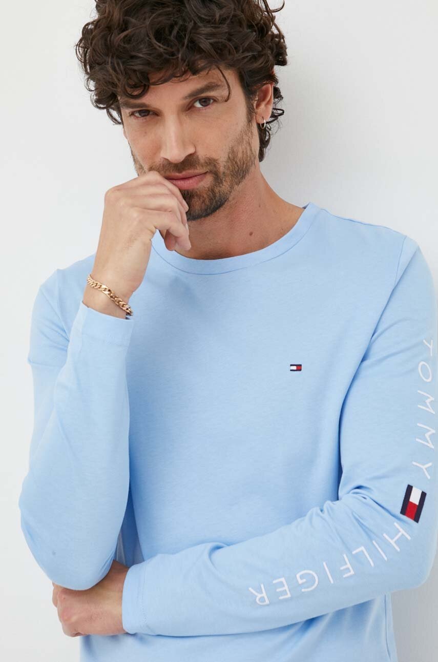

Памучна блуза с дълги ръкави Tommy Hilfiger в синьо с апликация, Син