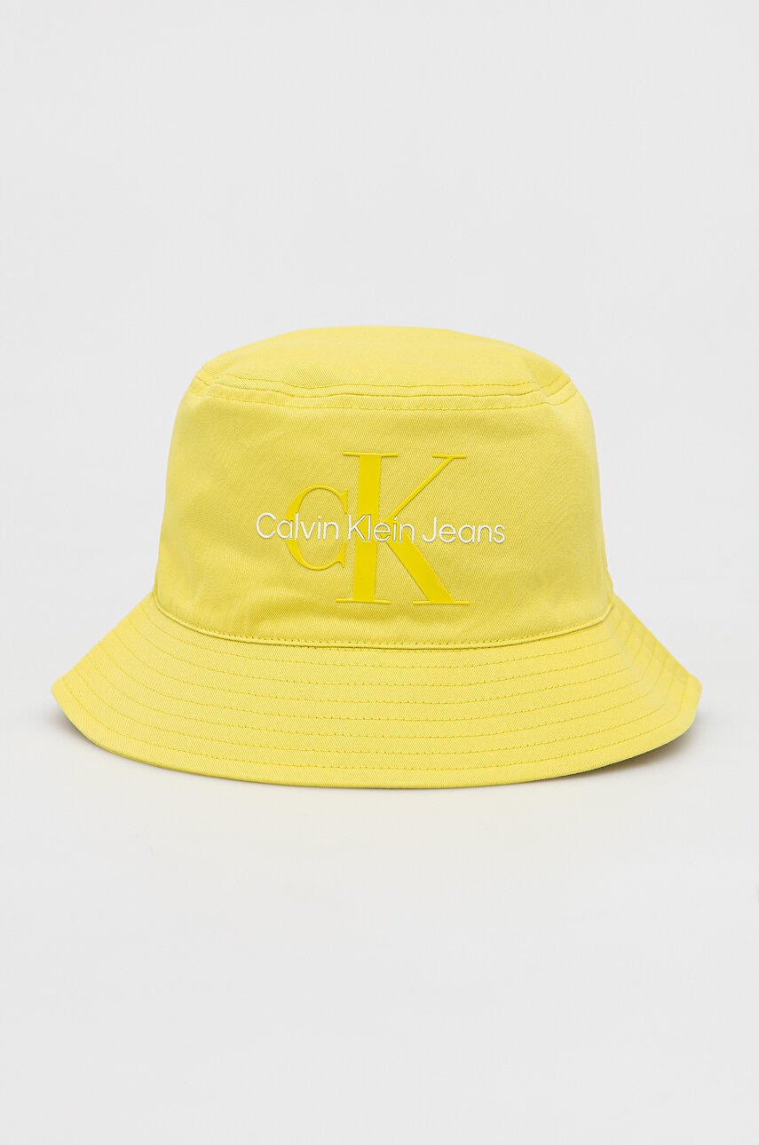 

Памучна капела Calvin Klein Jeans В жълто от памук, Жълт