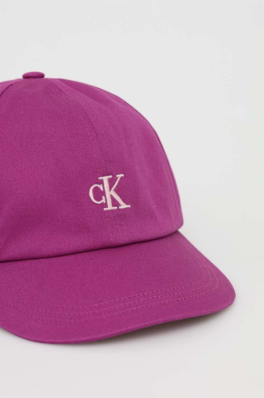 Дитяча бавовняна кепка Calvin Klein Jeans колір фіолетовий з аплікацією