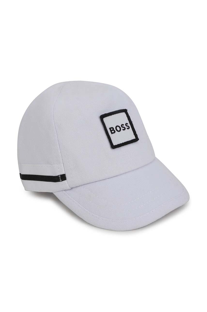

Дитяча бавовняна шапка BOSS колір білий з принтом