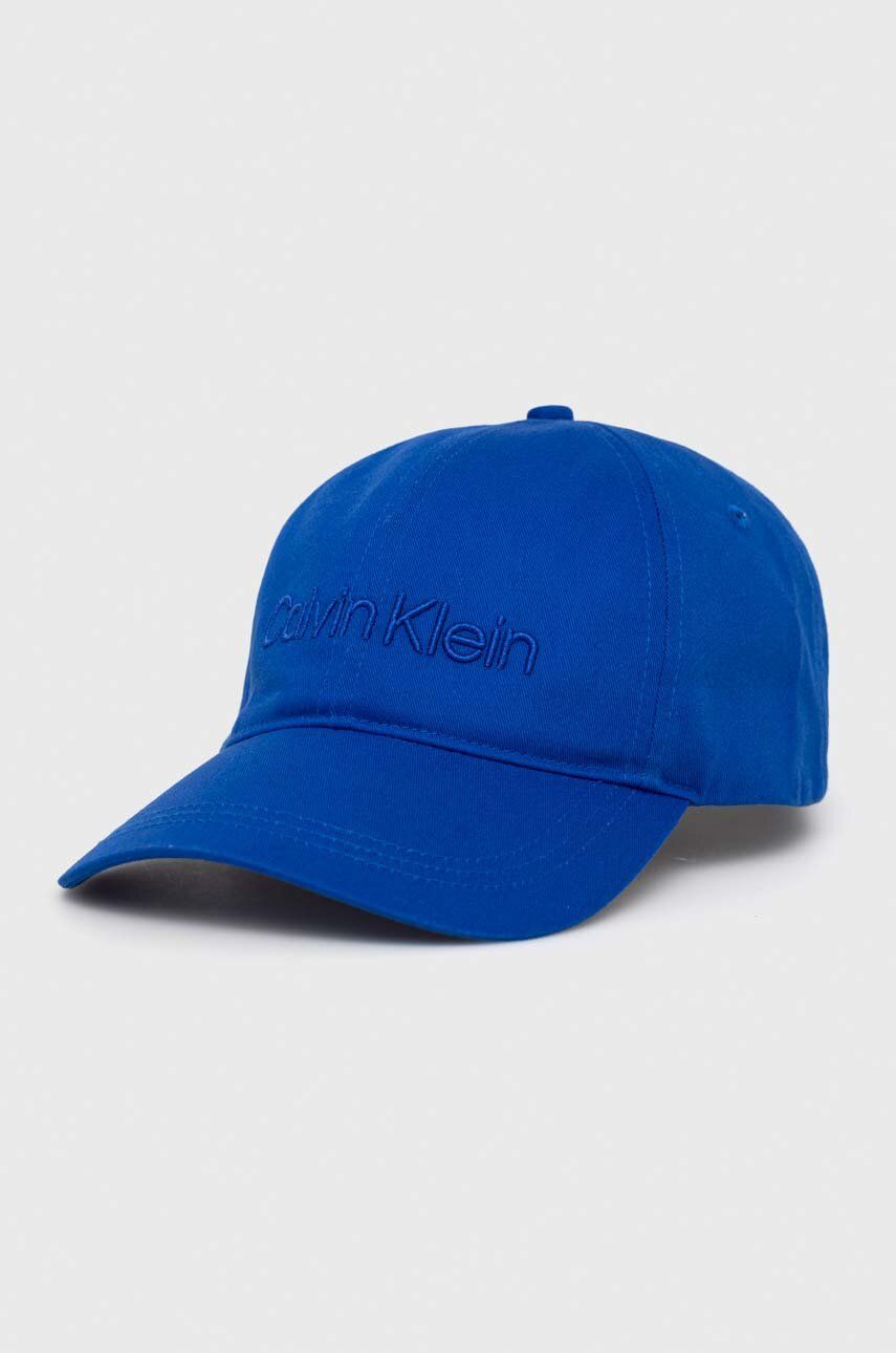 Bavlněná baseballová čepice Calvin Klein s aplikací - modrá -  100 % Bavlna