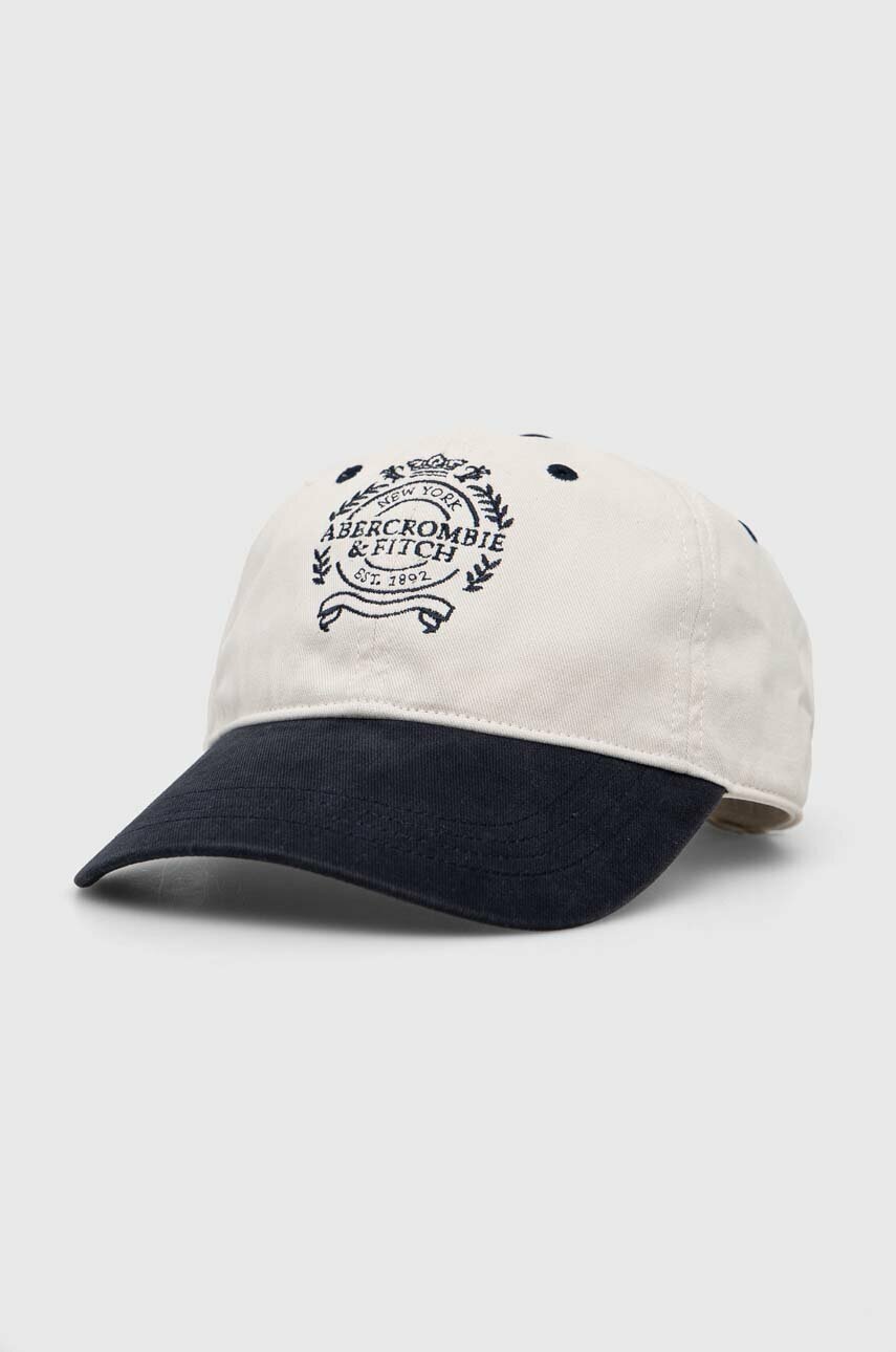 

Памучна шапка с козирка Abercrombie & Fitch в бяло с апликация, Бял