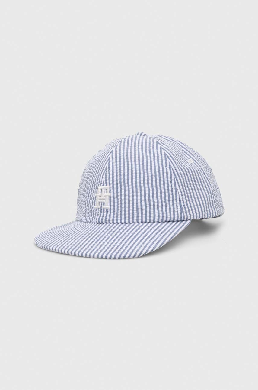 

Шапка с козирка Tommy Hilfiger в бяло с десен, Бял