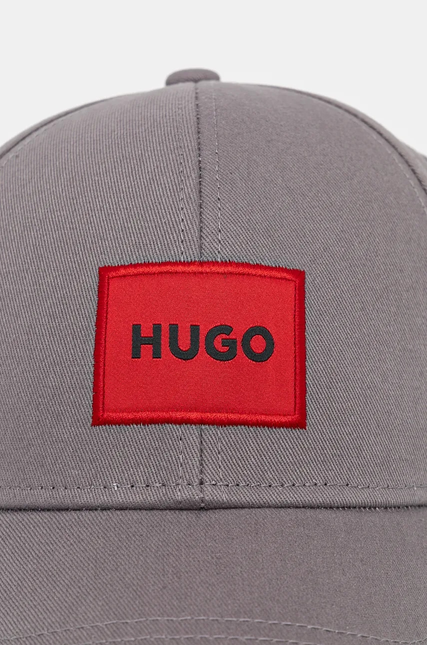 Хлопковая кепка HUGO цвет серый с аппликацией 50492745 Хлопковая кепка HUGO цвет серый с аппликацией 50492745