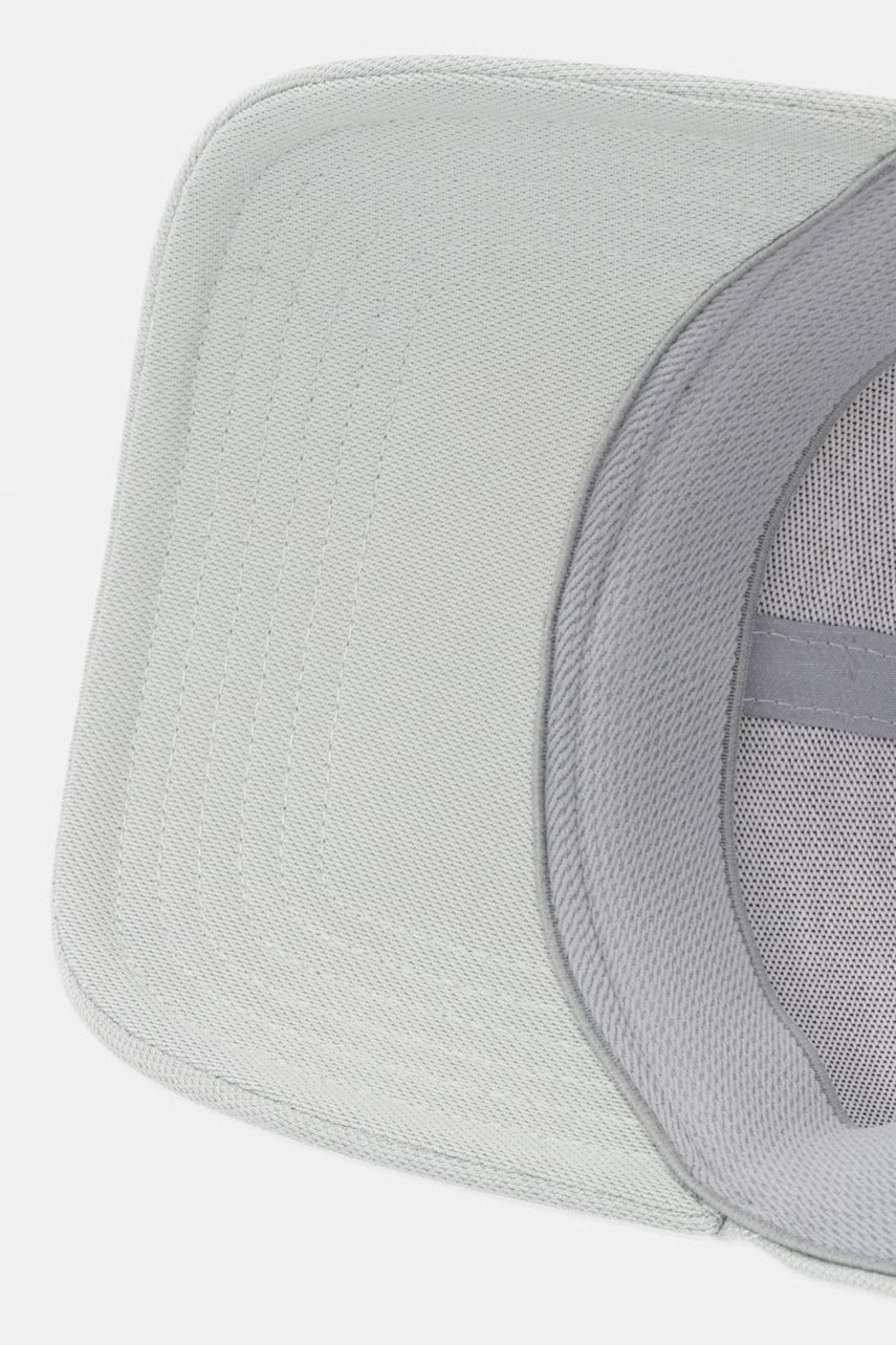 Under Armour Čiapka so šiltom pánska