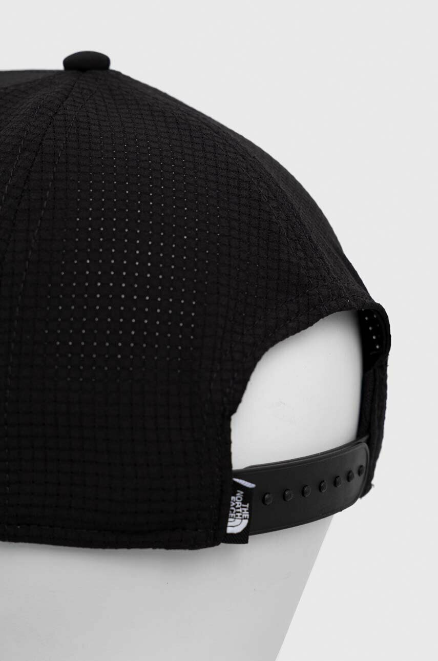 

Кепка The North Face Trail Trucker 2.0 цвет чёрный с принтом