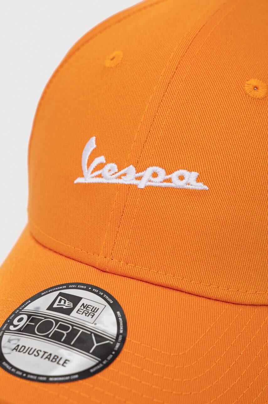 

Бавовняна бейсболка New Era колір помаранчевий візерунок VESPA