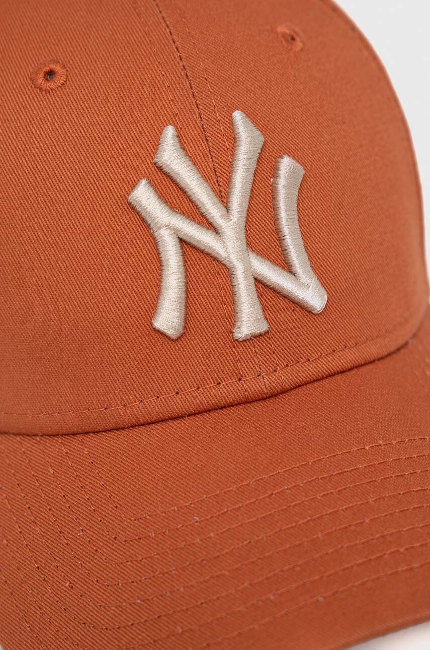 

Бавовняна бейсболка New Era колір помаранчевий з аплікацією NEW YORK YANKEES