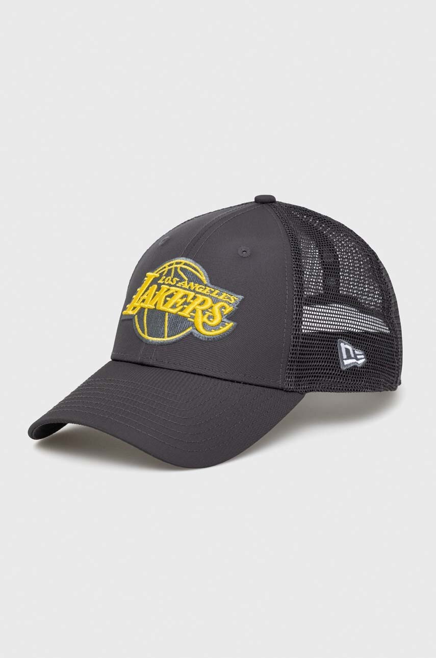 

Кепка New Era цвет серый с аппликацией