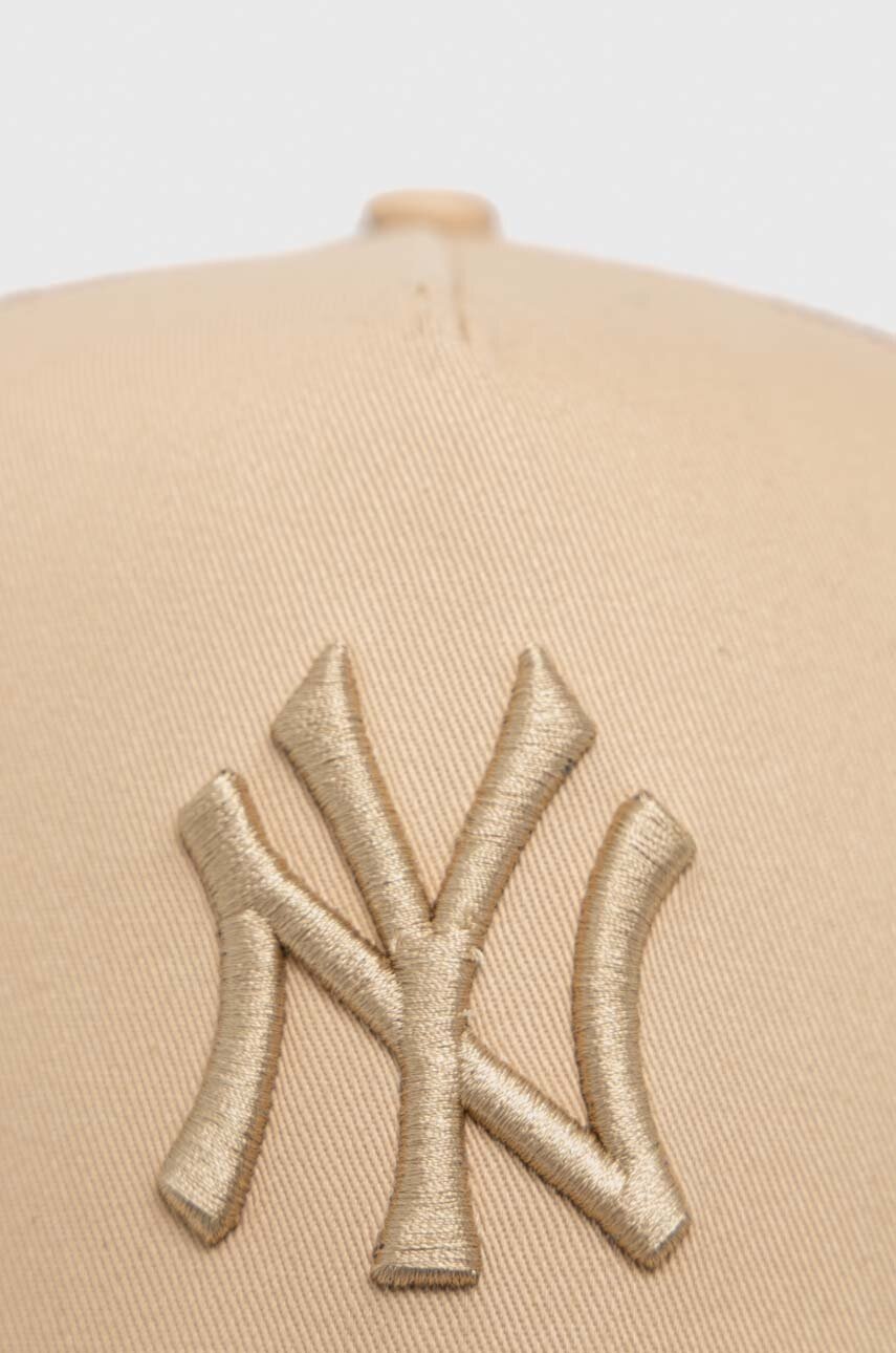 

Кепка New Era цвет бежевый с аппликацией NEW YORK YANKEES