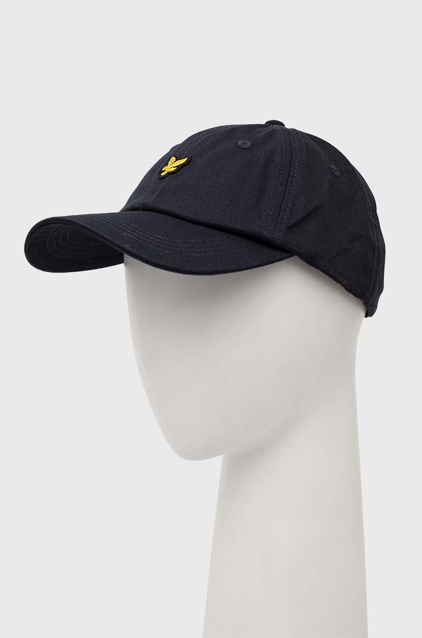 

Памучна шапка с козирка Lyle & Scott в тъмносиньо с апликация, Тъмносин