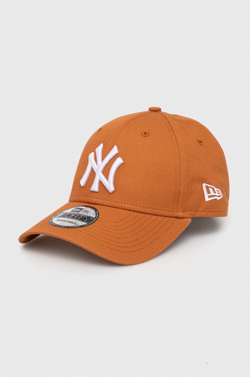 

Бавовняна бейсболка New Era колір помаранчевий з аплікацією NEW YORK YANKEES