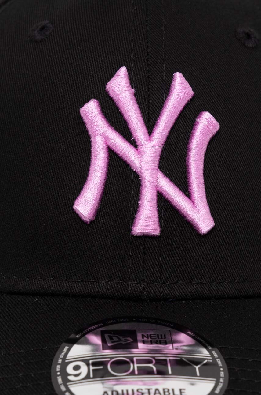 

Хлопковая кепка New Era цвет чёрный с аппликацией NEW YORK YANKEES