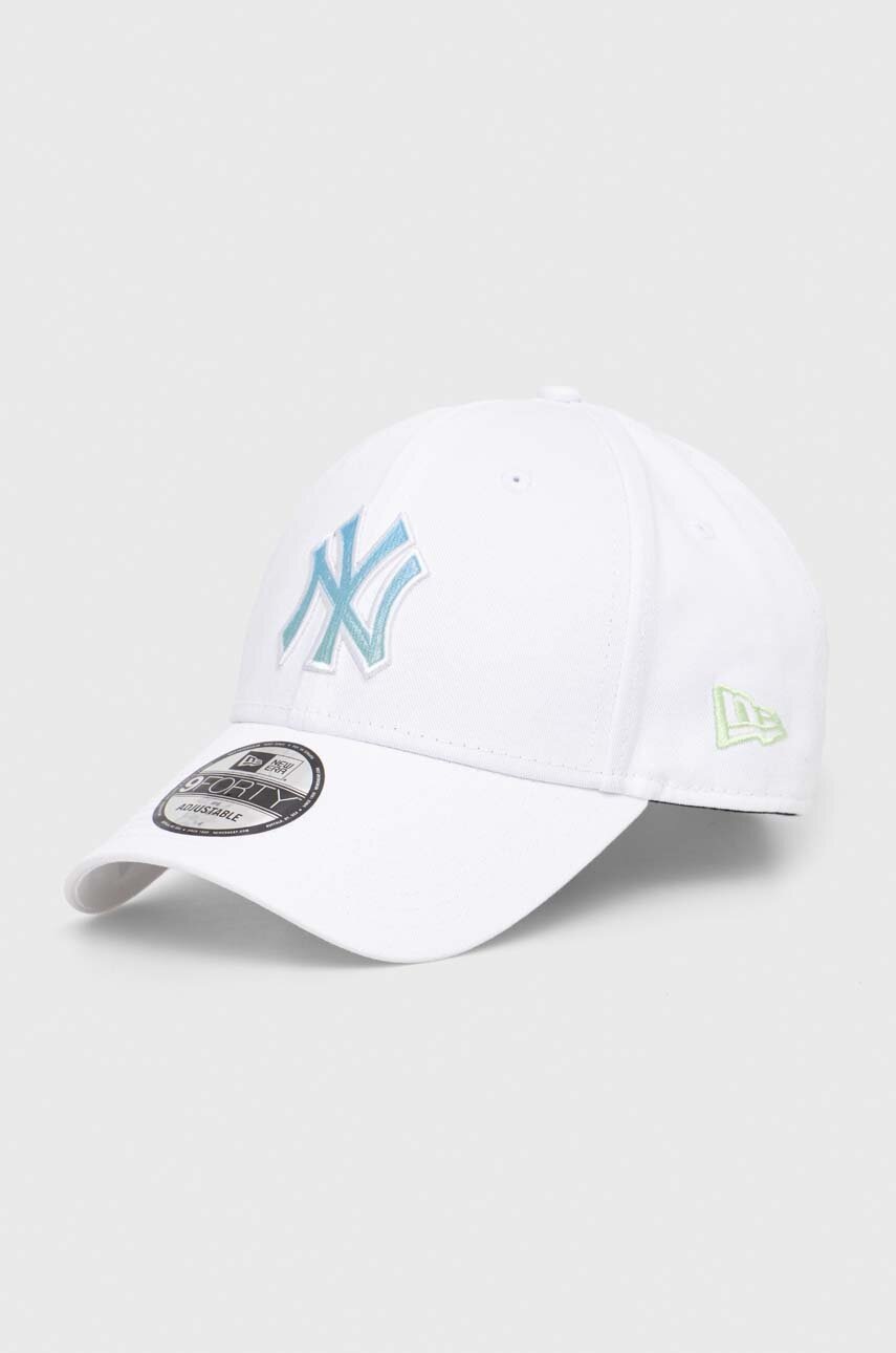 

Бавовняна бейсболка New Era колір білий з аплікацією NEW YORK YANKEES
