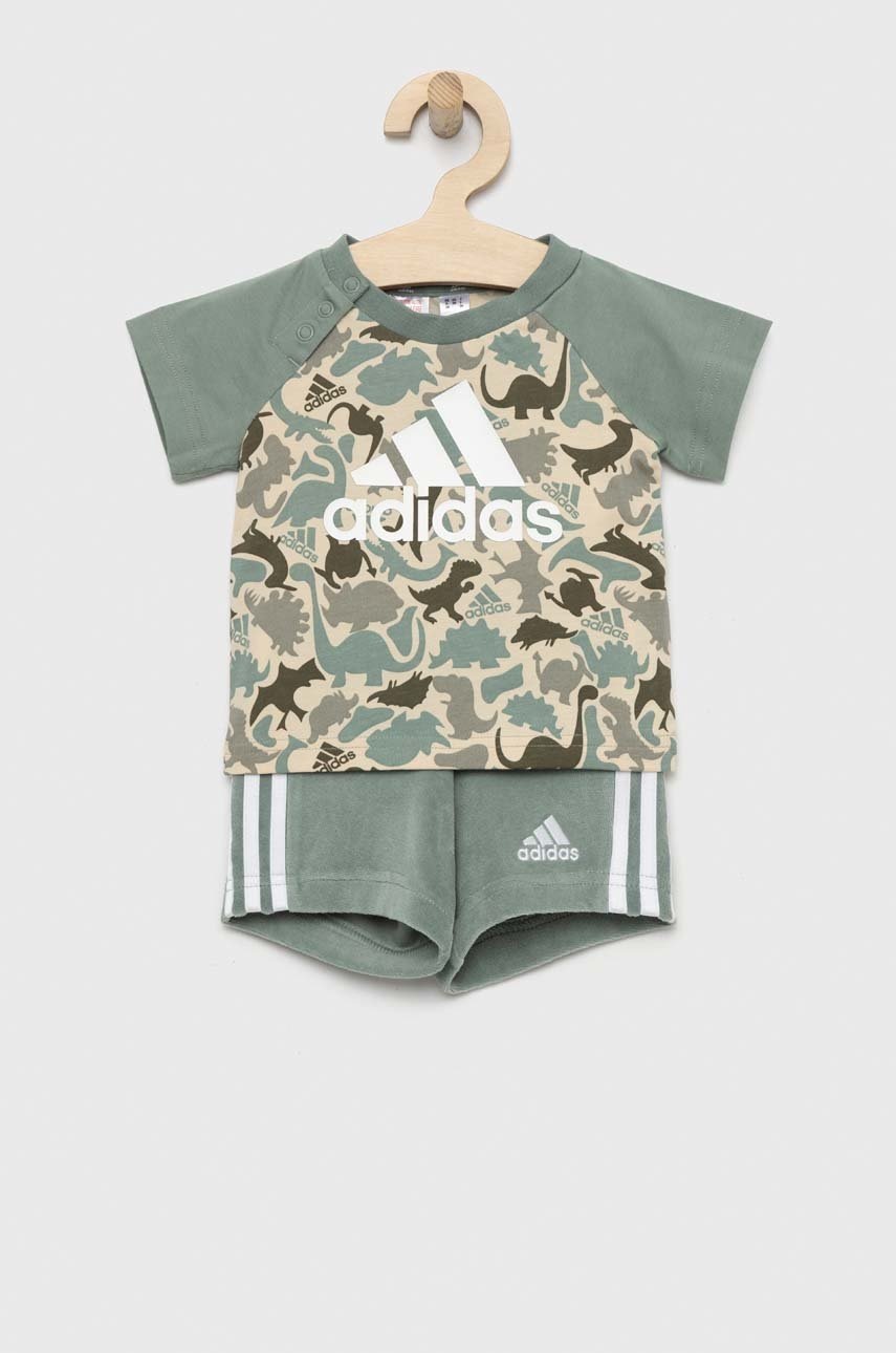 

Дитячий комплект adidas I AOP CO T SET колір зелений