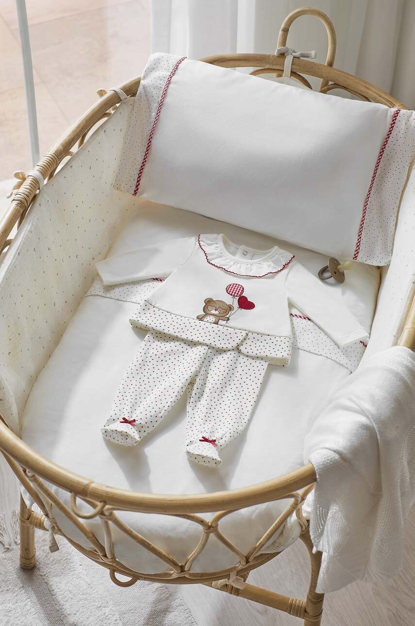 

Комплект для младенцев Mayoral Newborn цвет бежевый