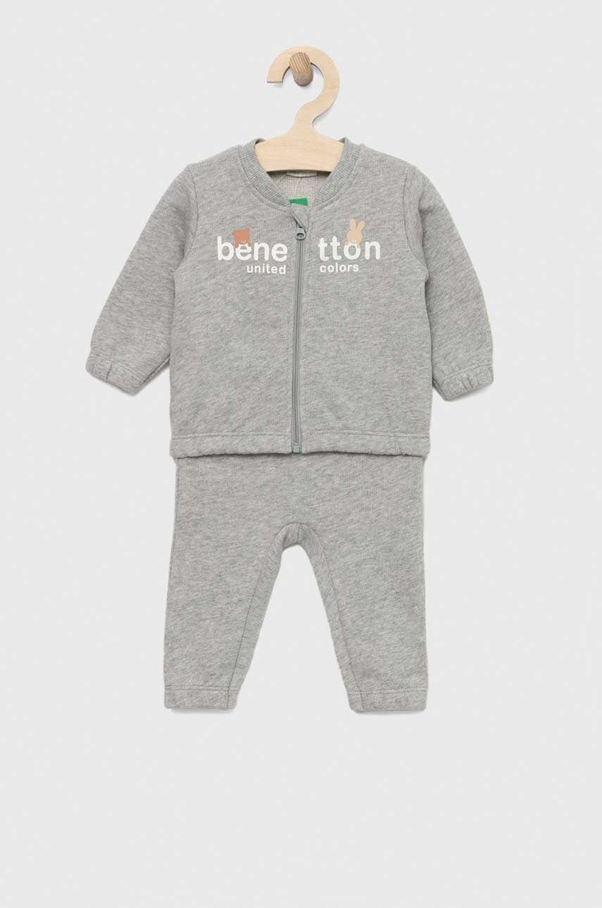 United Colors Of Benetton trening din bumbac pentru bebelusi culoarea gri