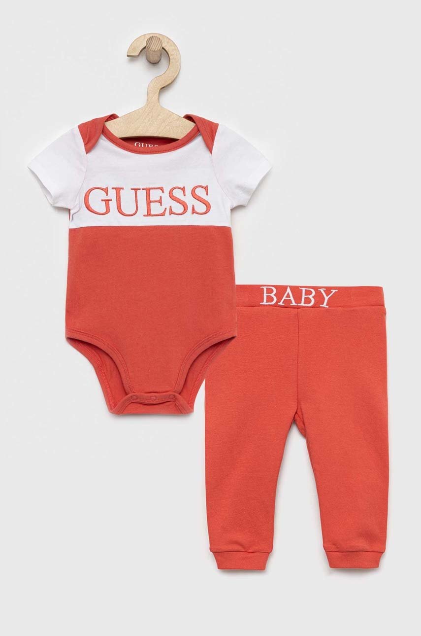 

Комплект за бебета Guess в червено, Червен