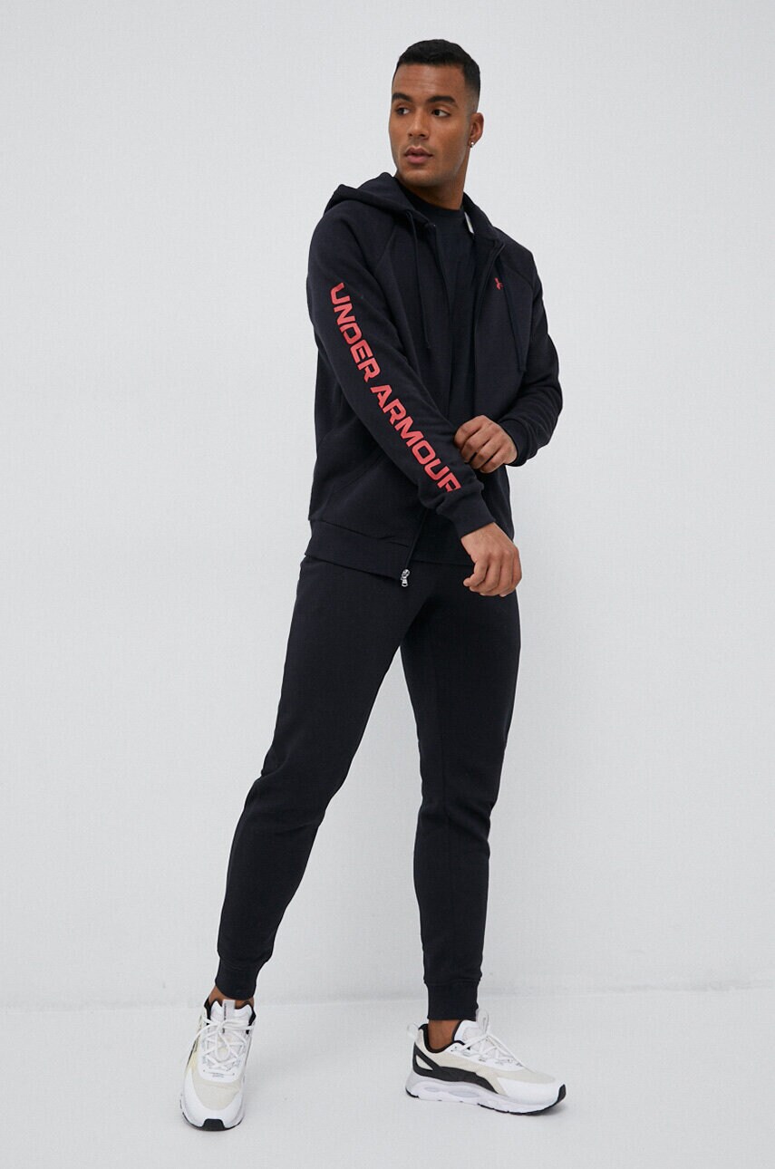 

Анцуг Under Armour мъжки в черно, Черен