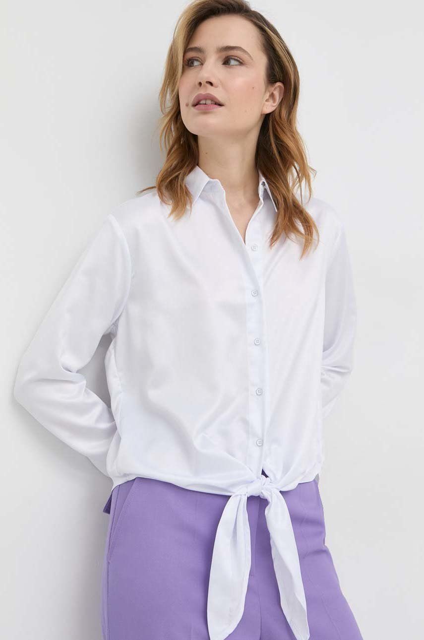 Levně Košile Guess dámská, bílá barva, regular, s klasickým límcem