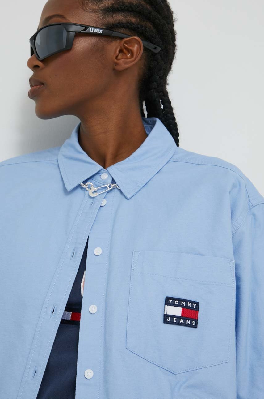

Хлопковая рубашка Tommy Jeans женская relaxed классический воротник