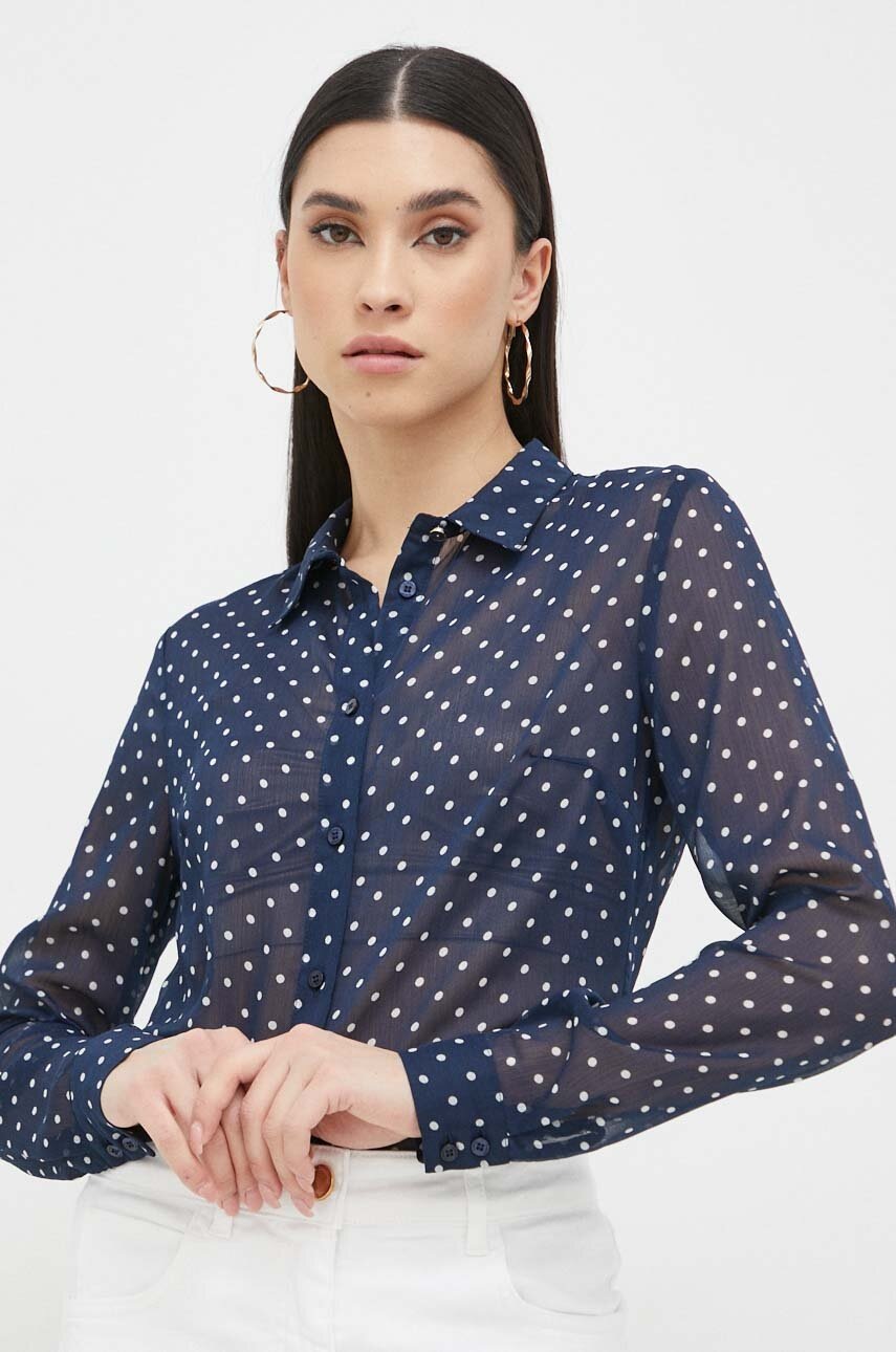 

Рубашка Guess женская цвет синий regular классический воротник