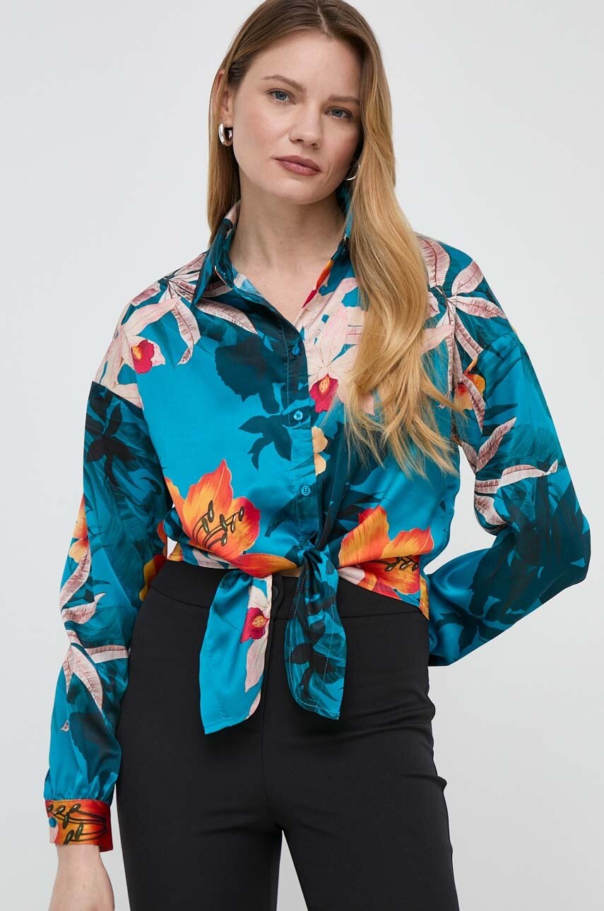 

Риза Guess BOWED JUN дамска със свободна кройка с класическа яка W3GH93 WD8G2, Многоцветен