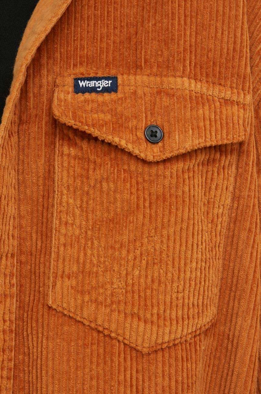 

Вельветовая рубашка Wrangler мужская цвет оранжевый regular классический воротник