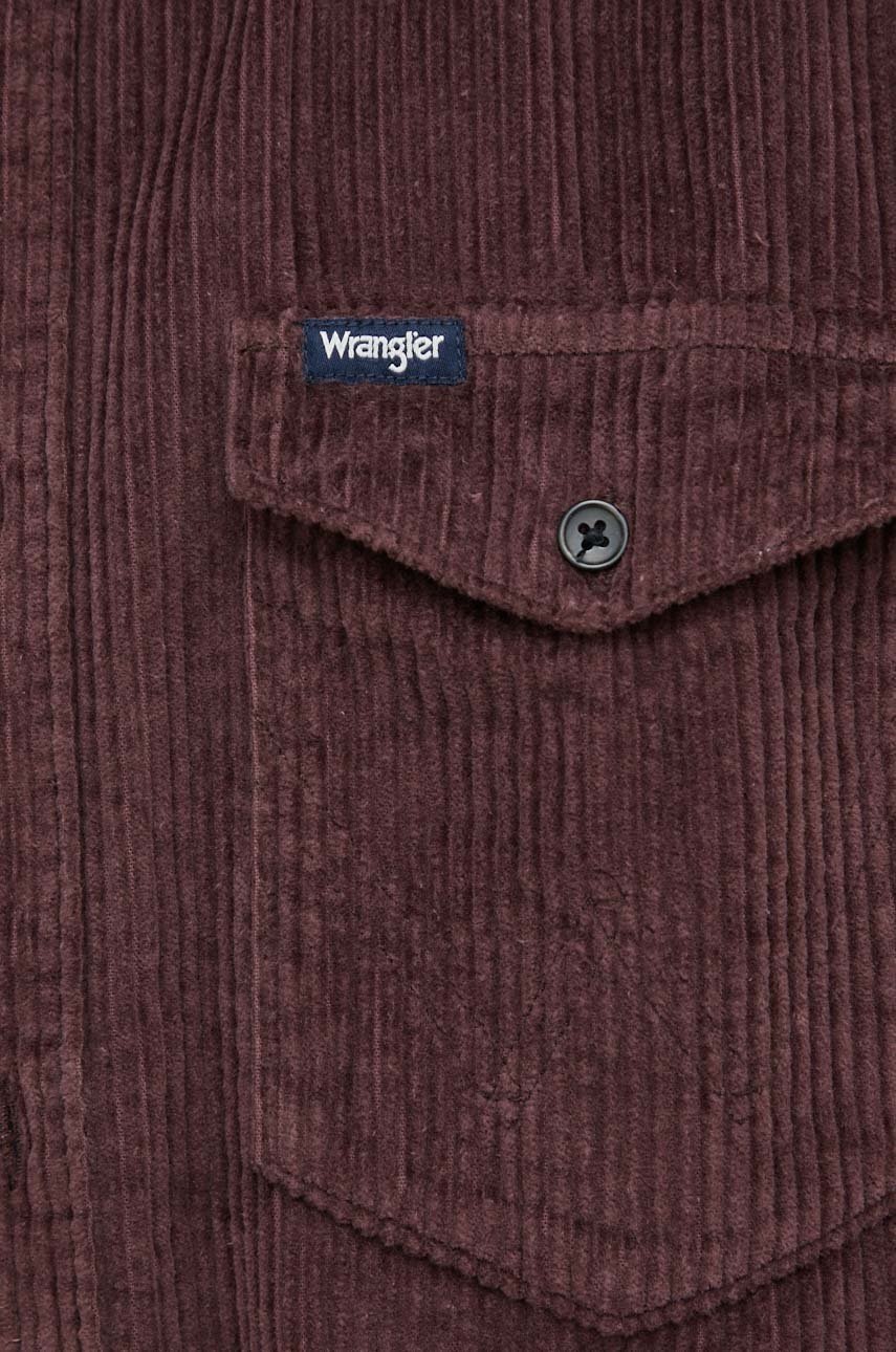 

Вельветовая рубашка Wrangler мужская цвет бордовый regular классический воротник