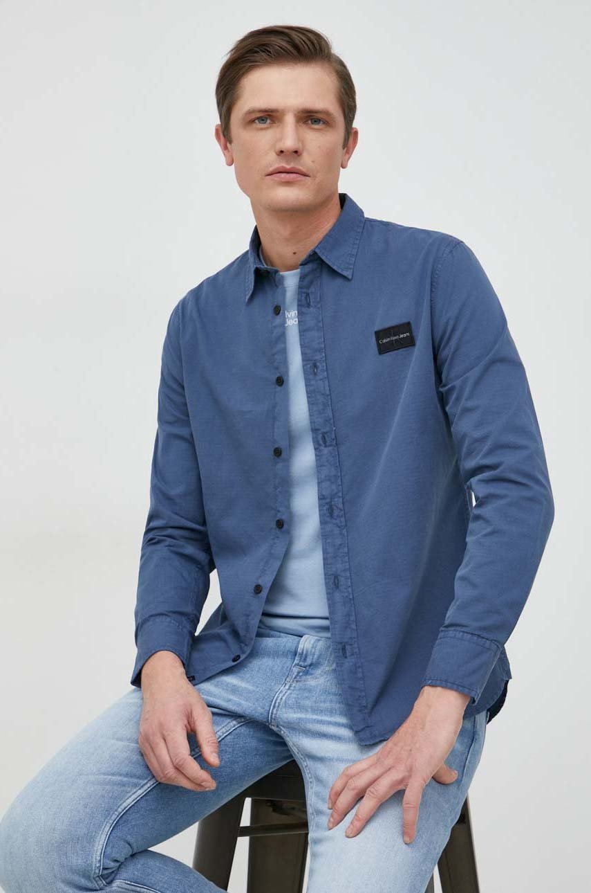 

Памучна риза Calvin Klein Jeans мъжка със стандартна кройка с класическа яка, Син