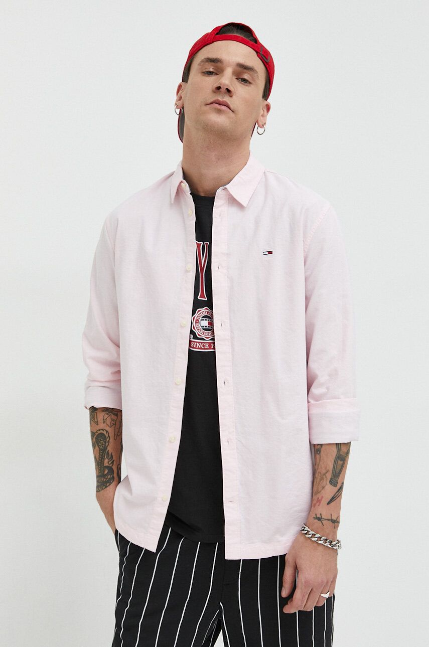 Tommy Jeans camasa din bumbac barbati, culoarea roz, cu guler clasic, regular