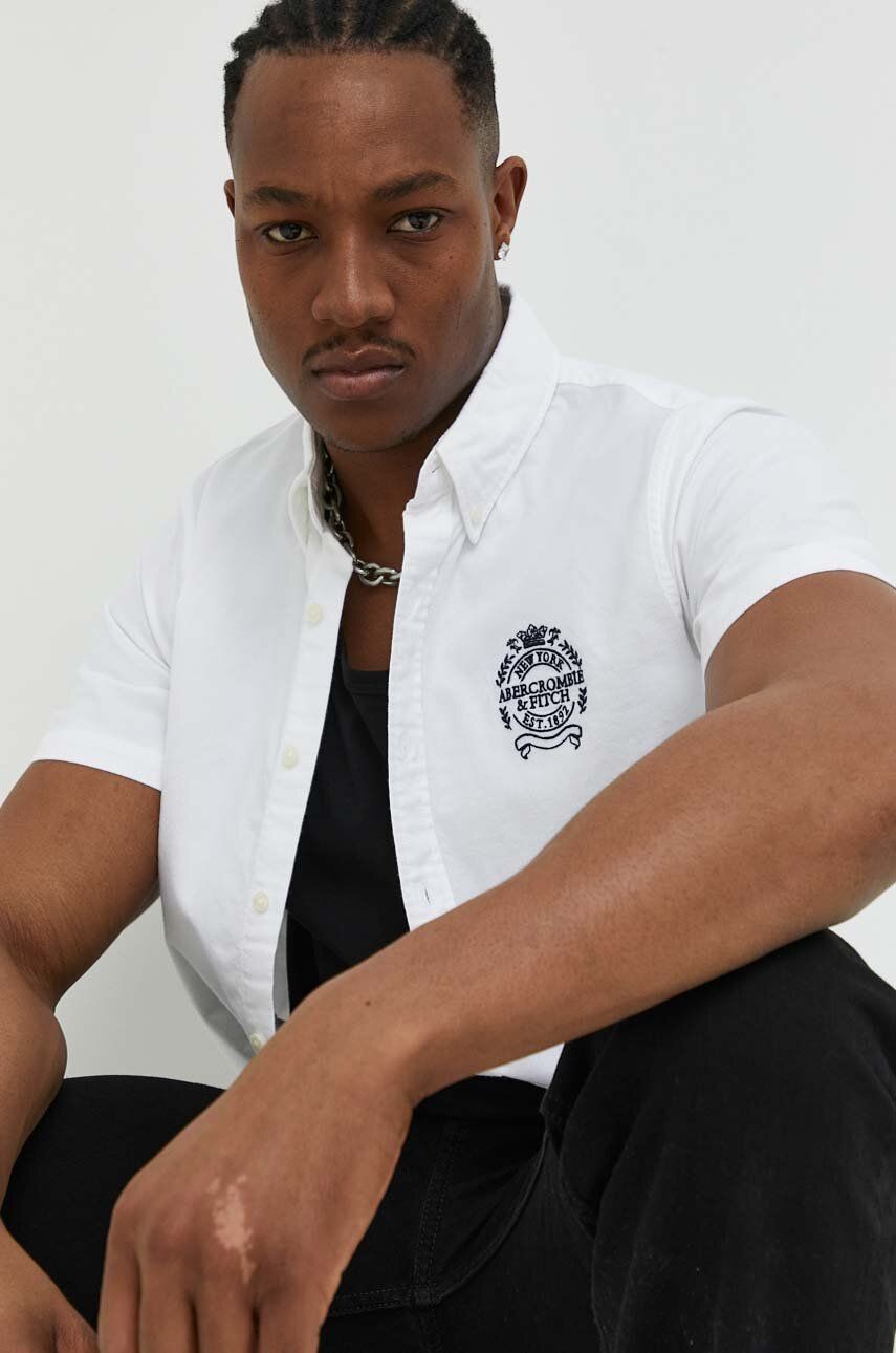 Košile Abercrombie & Fitch pánská, bílá barva, regular, s límečkem button-down - bílá -  98 % B