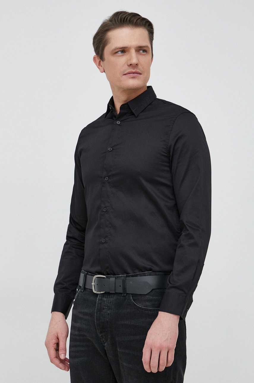 

Хлопковая рубашка Armani Exchange мужская цвет чёрный regular классический воротник