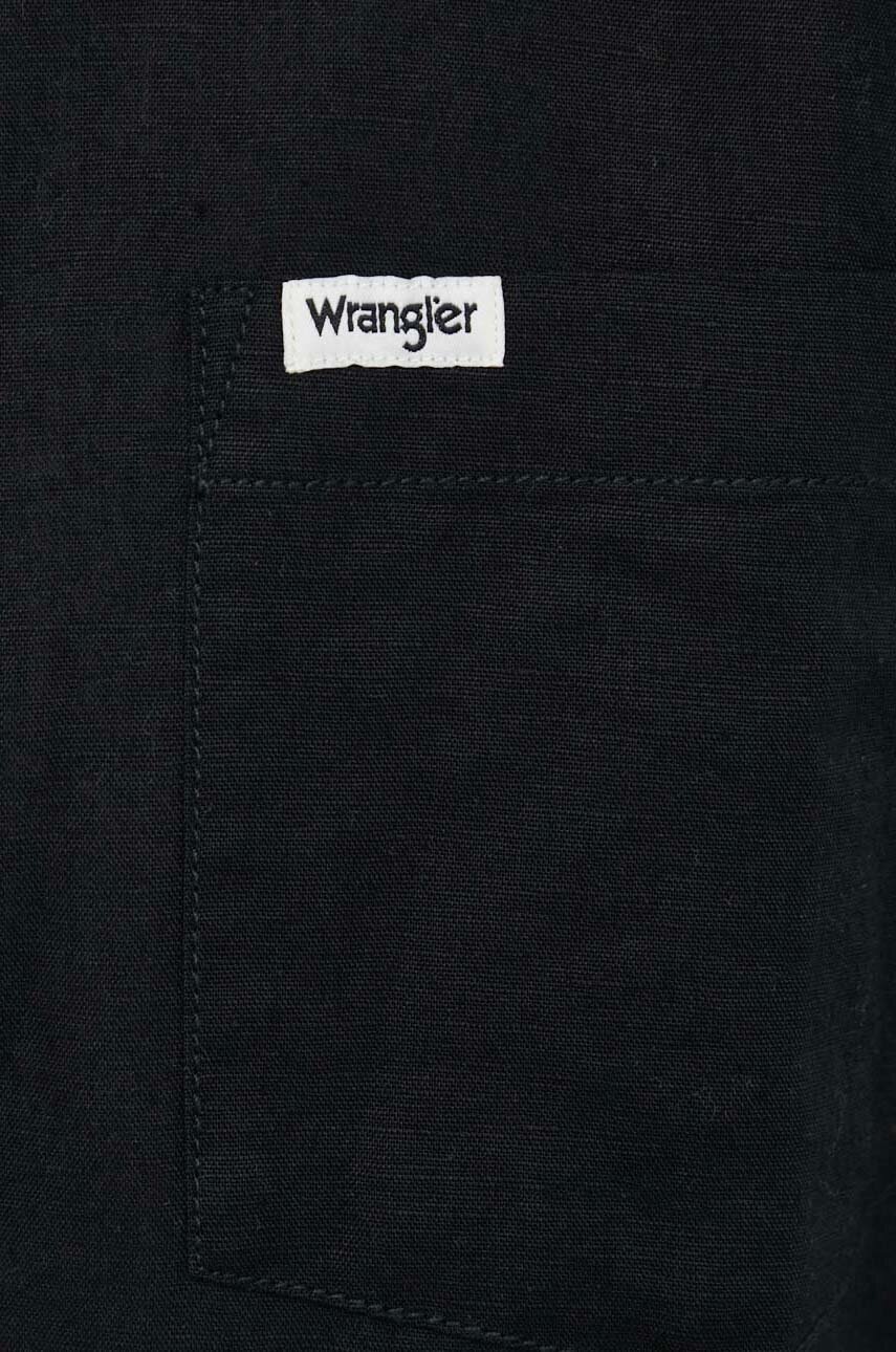 

Сорочка з льону Wrangler колір чорний relaxed класичний комір
