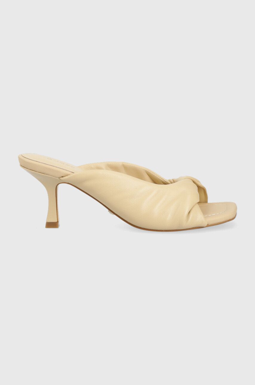 Kožené pantofle Guess RINAH dámské, béžová barva, na podpatku, FL6RNH LEA03 - béžová -  Svršek:
