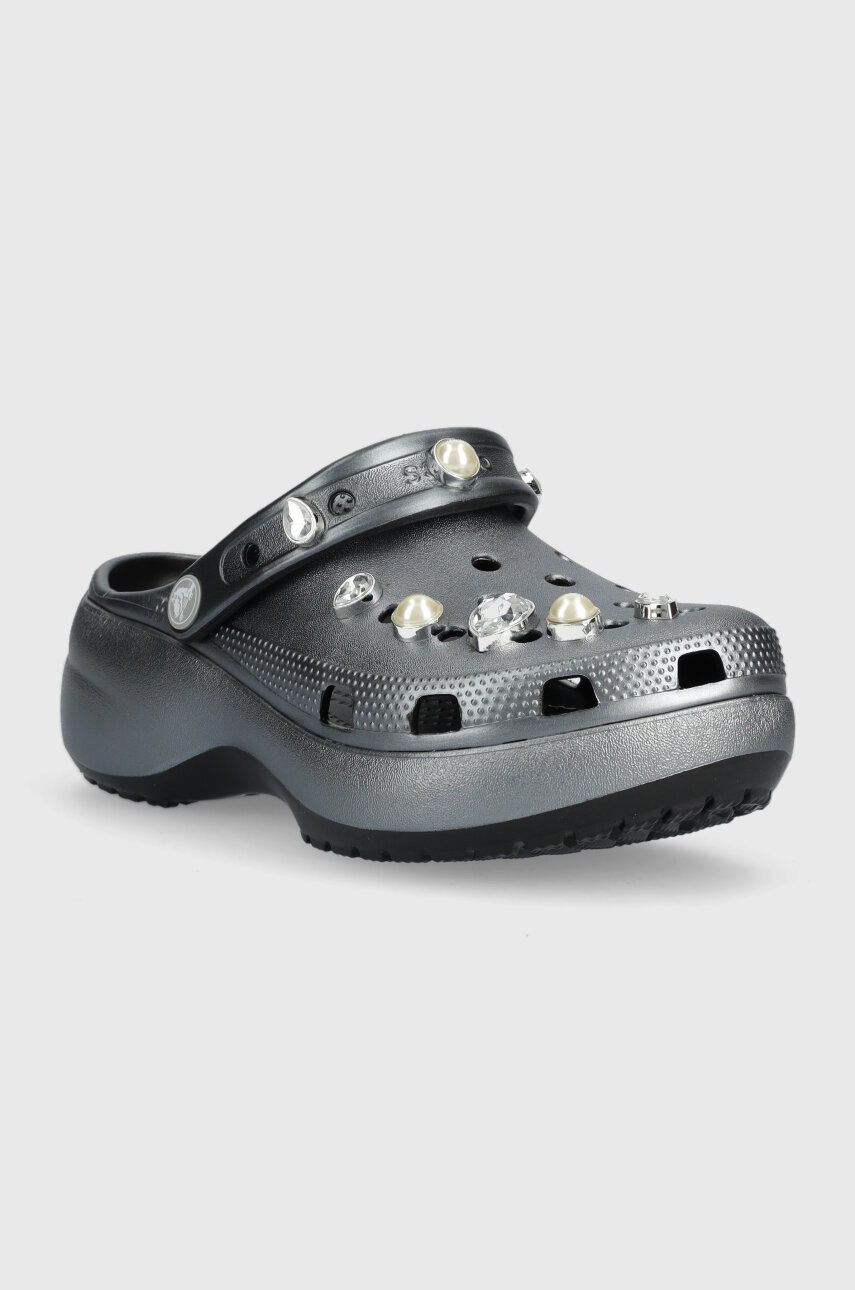 

Шльопанці Crocs Classic Platform Crystals Pearls Clog жіночі колір чорний на платформі 208342