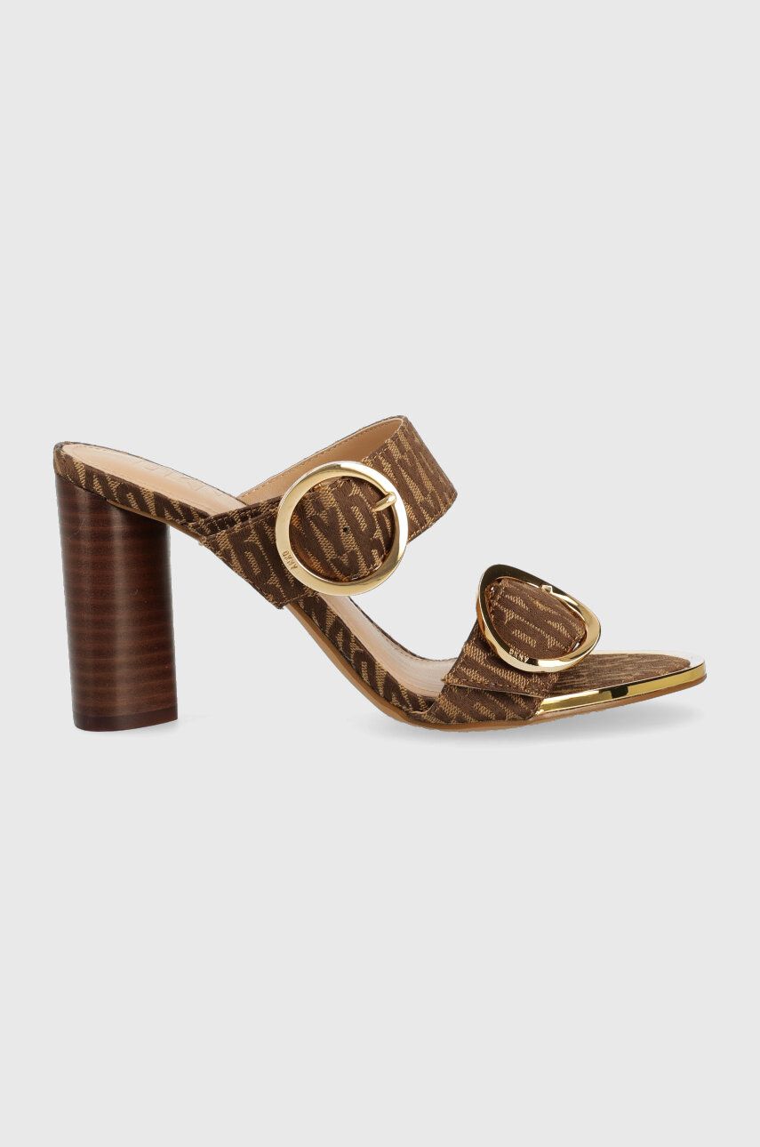 Pantofle Dkny STATEN dámské, hnědá barva, na podpatku, K1340142 - hnědá -  Svršek: Textilní mat