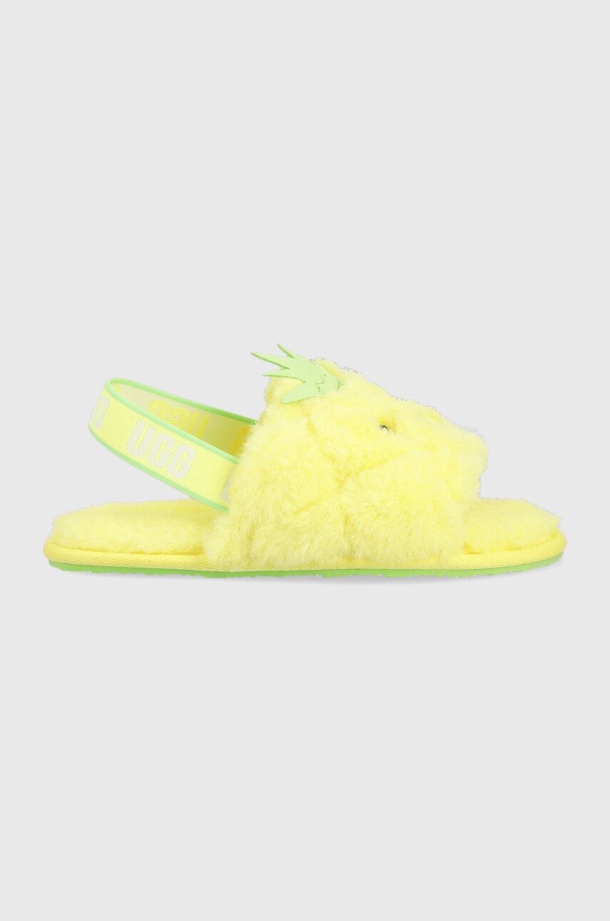 Levně Dětské papuče UGG žlutá barva