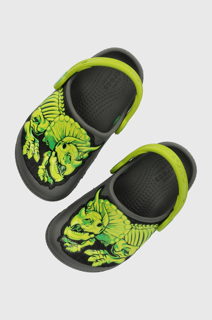 

Детские шлепанцы Crocs цвет серый