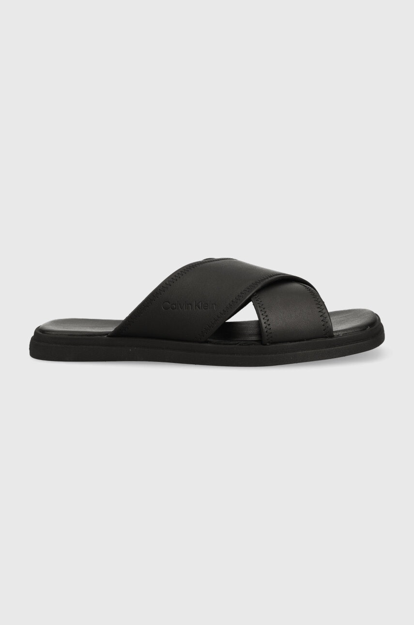 

Кожени чехли Calvin Klein CRISS CROSS SANDAL LTH в черно HM0HM00950, Черен