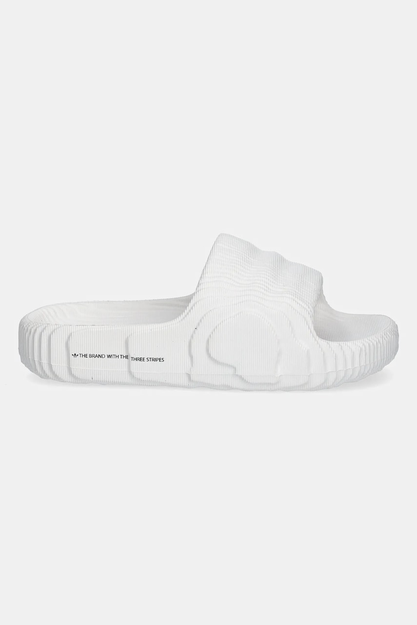 Шлепанцы adidas Originals Adilette HQ4672 цвет белый HQ4672-white Шлепанцы adidas Originals Adilette HQ4672 цвет белый HQ4672-white