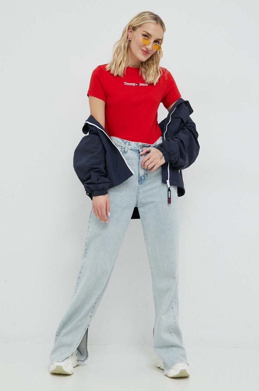 

Куртка Tommy Jeans женская цвет синий переходная