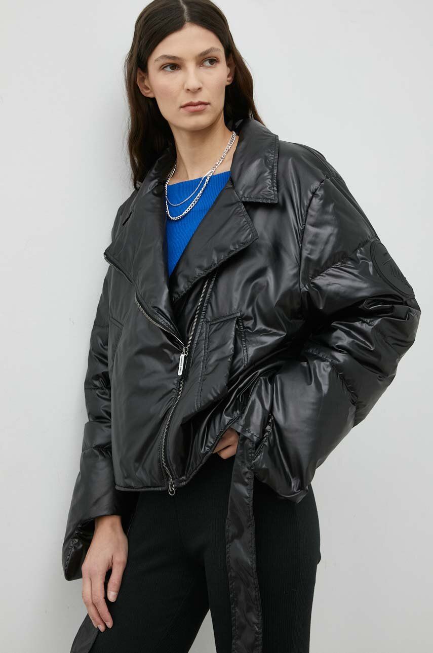 Levně Péřová bunda MMC STUDIO dámská, černá barva, zimní, oversize