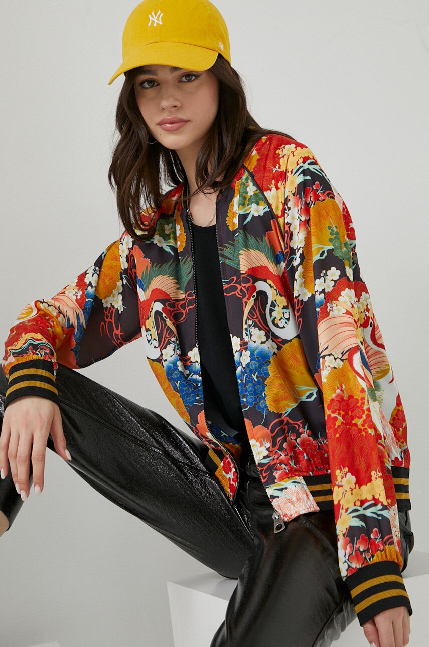 

Куртка-бомбер Superdry жіночий перехідна oversize