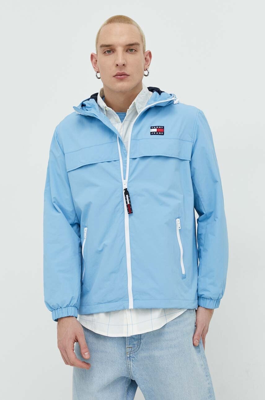 

Куртка Tommy Jeans чоловіча перехідна