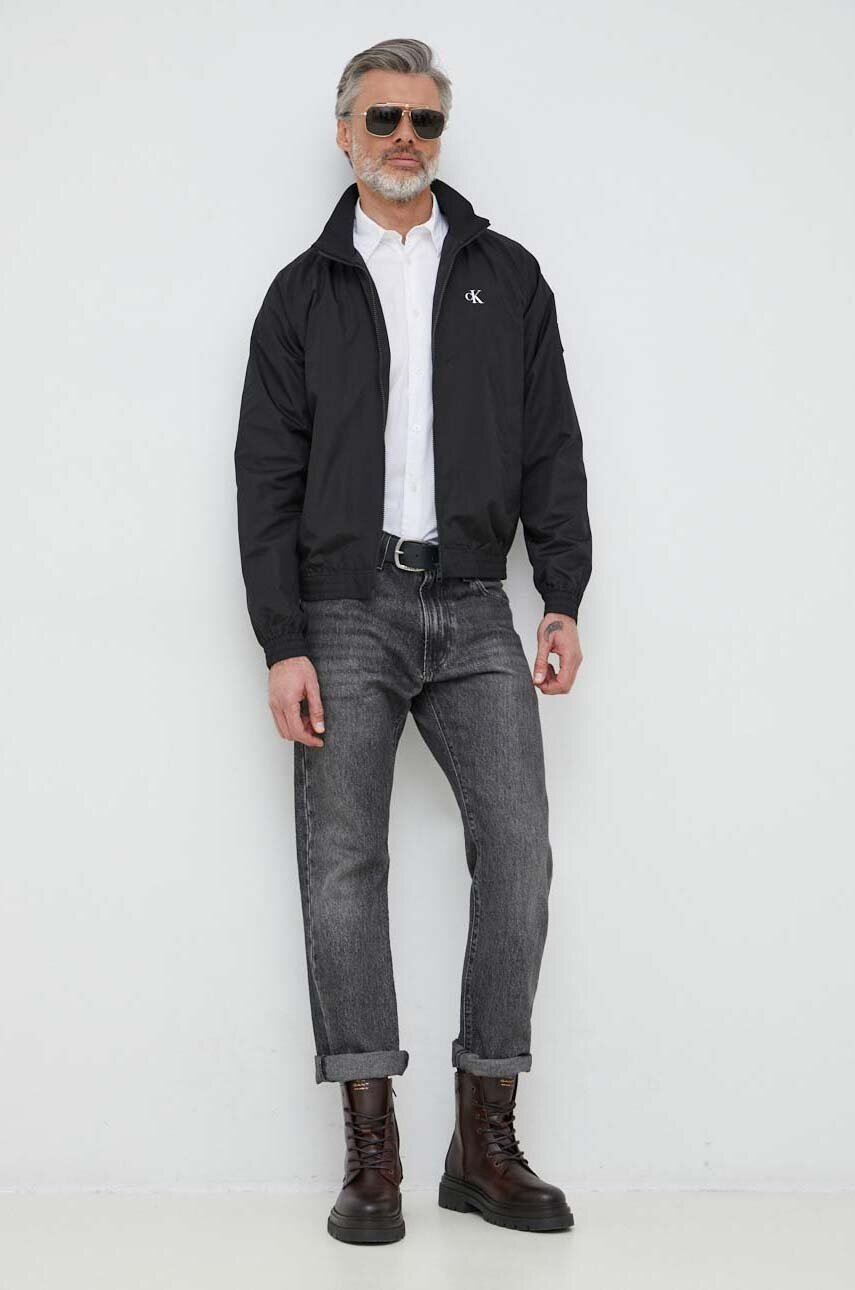 

Яке бомбър Calvin Klein Jeans в черно с преходна изолация, Черен